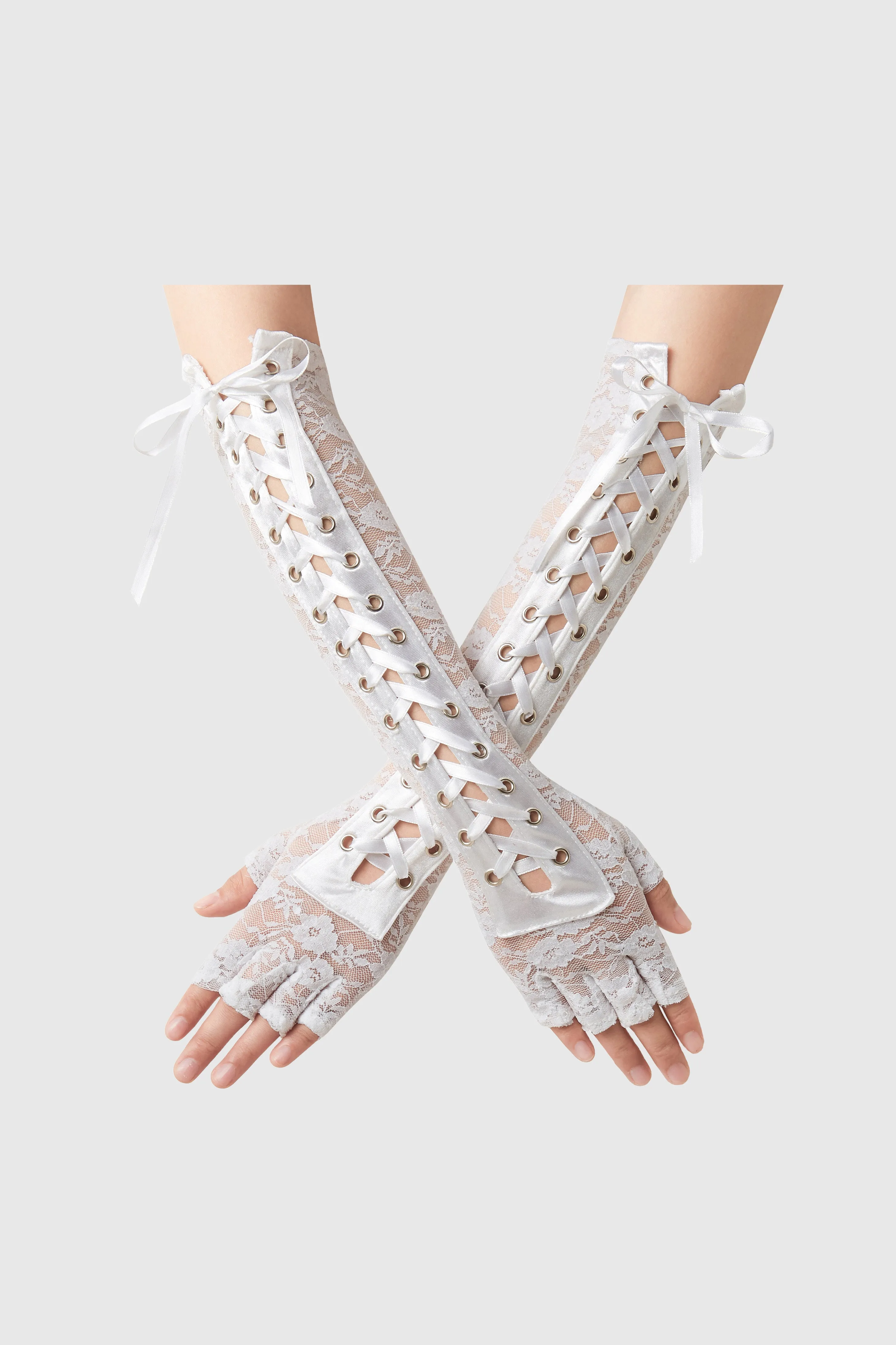 14.56" Vintage Lace Up Fingerless Gloves