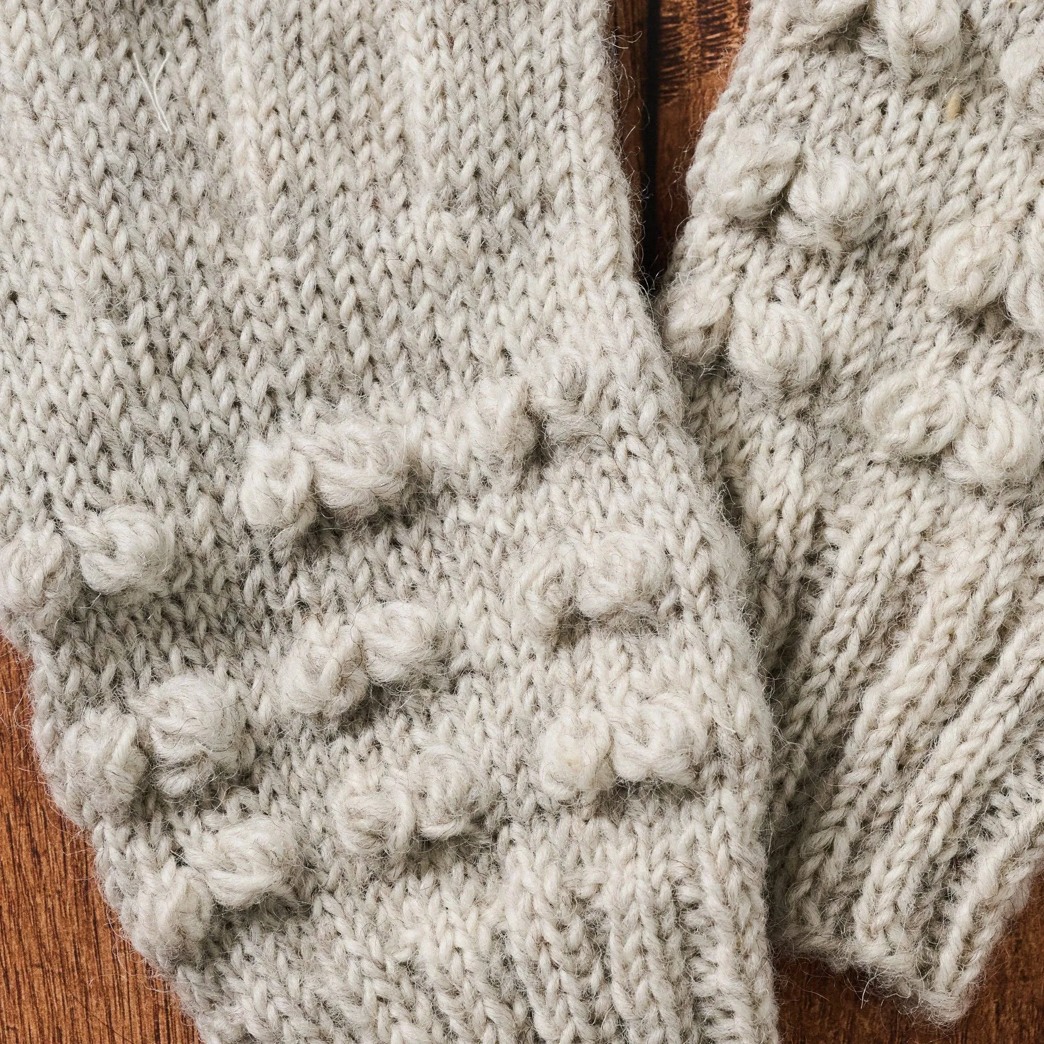 Ivory Knobby Wool Gloves