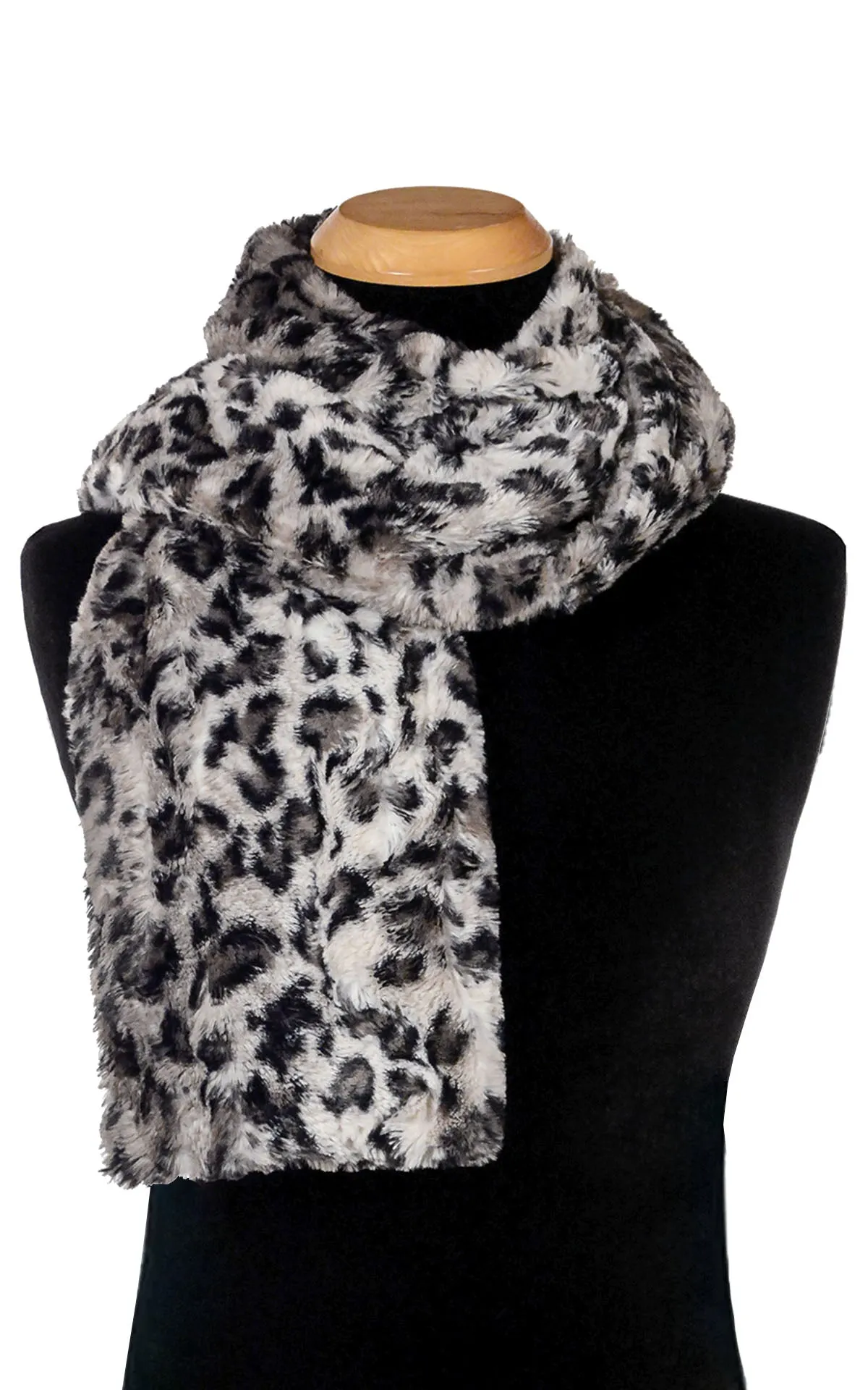 Men's Classic Scarf - Luxury Faux Fur Savannah Cat in Gray