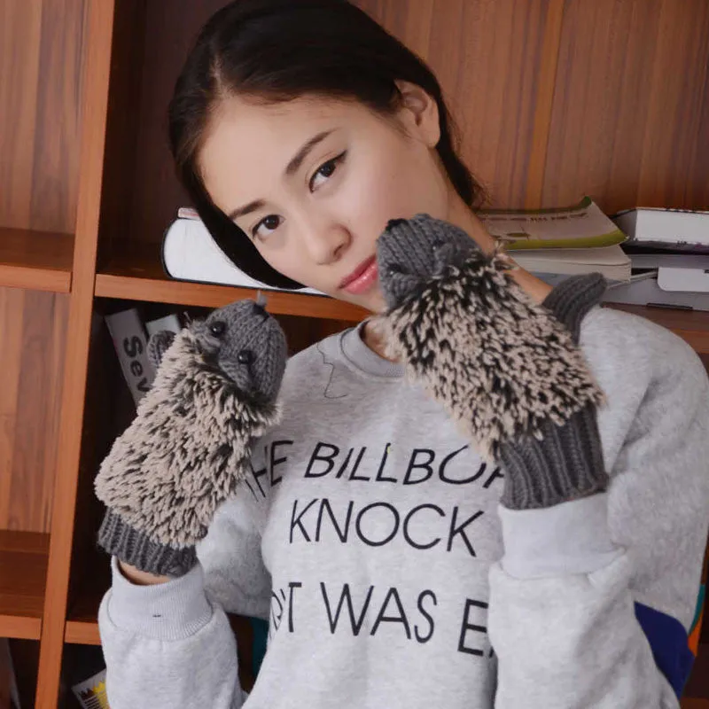 New Attracive Autumn Winter Gloves Women Mittens Cute Lovely Cartoon Knitted Hedgehog Glove Guantes Tacticos Girls Luva