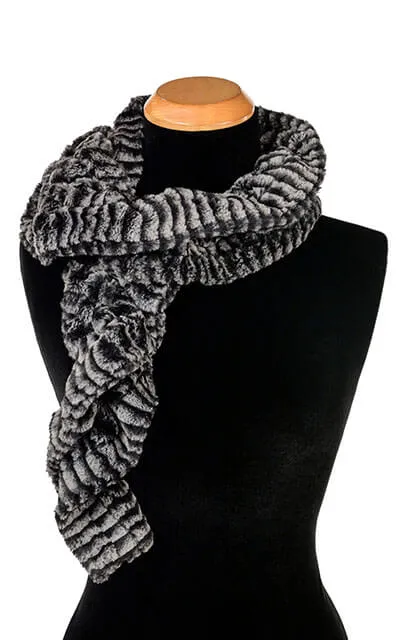 Scrunchy Scarf - Luxury Faux Fur in 8mm