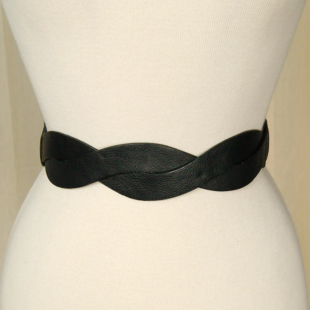 Thin Black Swirl Cinch Belt