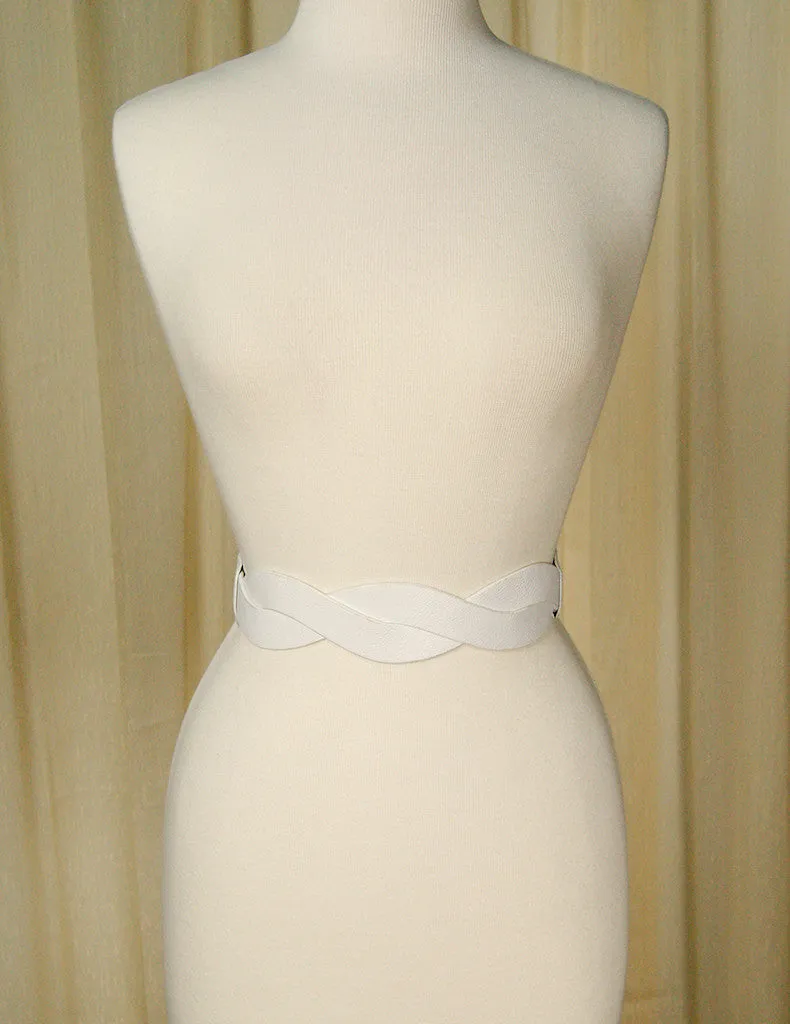 Thin White Swirl Cinch Belt