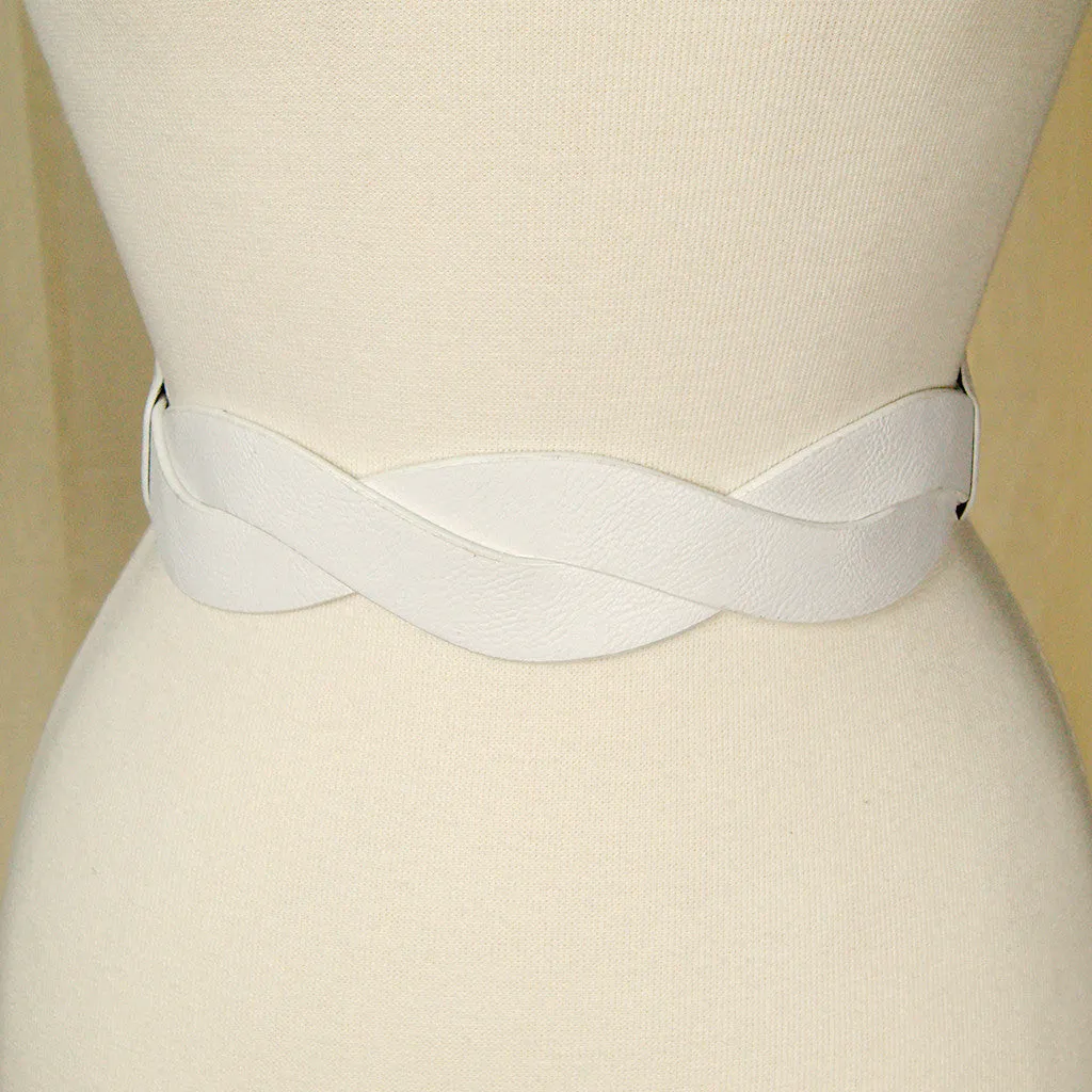 Thin White Swirl Cinch Belt